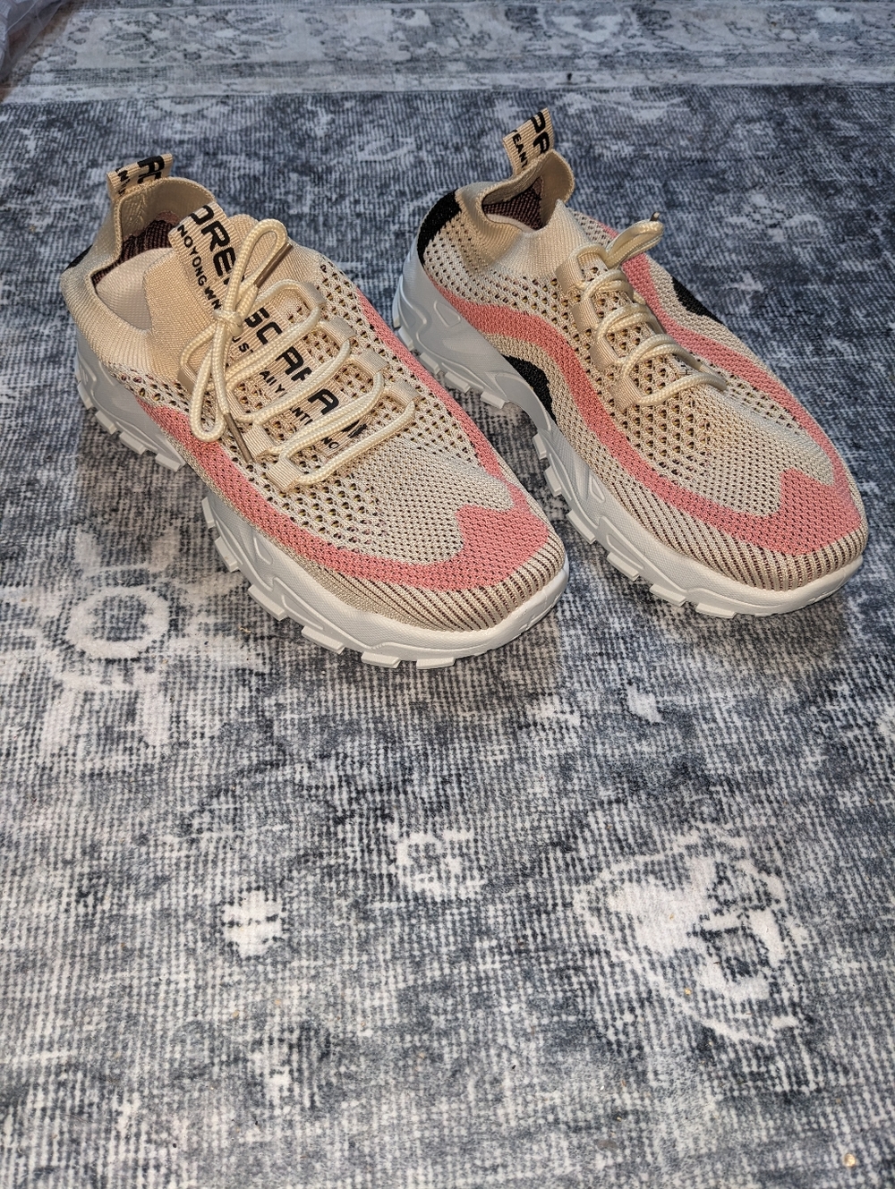 Women's Stretch Sneakers in Beige, Pink, Yellow & Black Size 43 US12